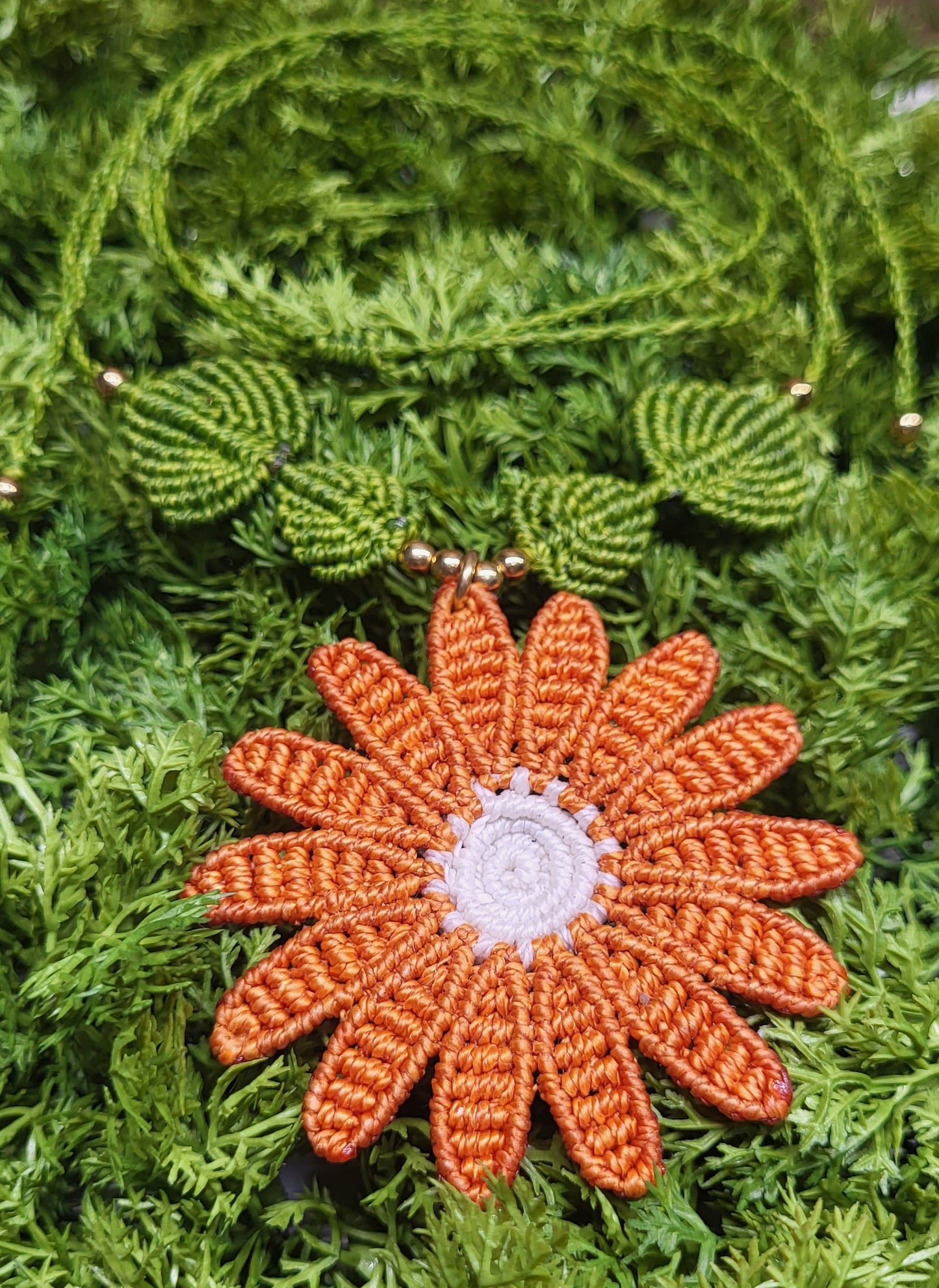 Orange daisy Neclkace